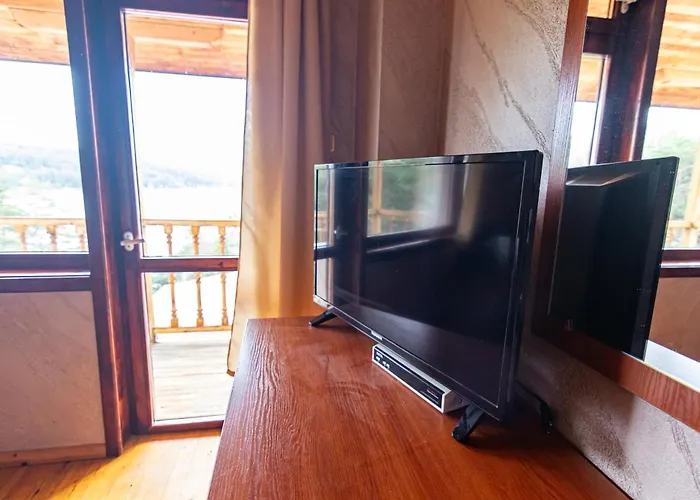 комплекс родопска среща - къщи и شقة